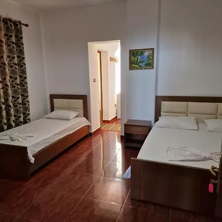 Hotel Restaurant Savoja 3*