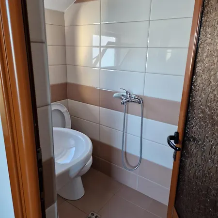 Hotel Restaurant Savoja 3*