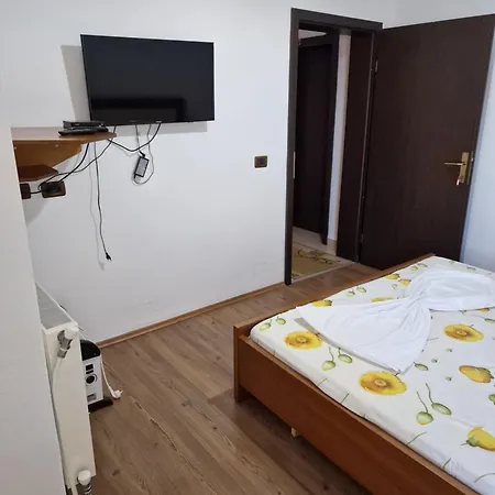 Restaurant Savoja Hotel 3*