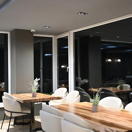 Restaurant Savoja 3* Pogradec