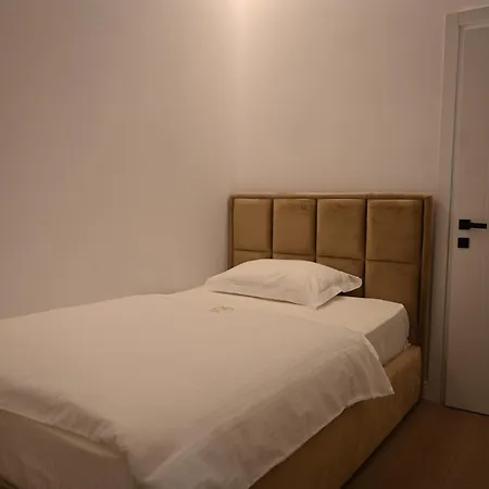 Restaurant Savoja 3*