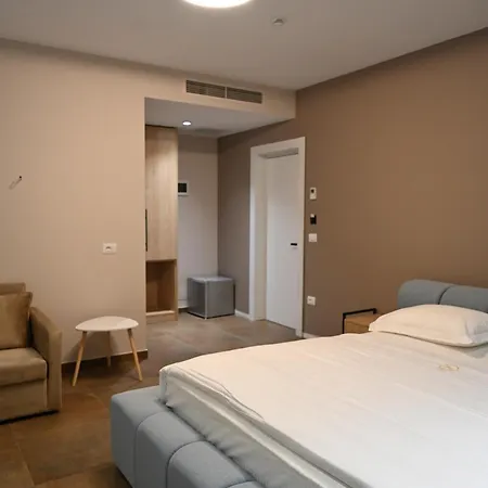 Restaurant Savoja Hotell 3*