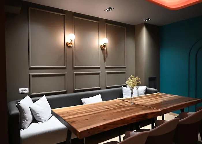 Restaurant Savoja 酒店 3*