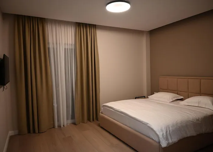 Restaurant Savoja Hotel 3*