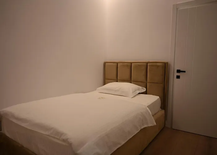 Restaurant Savoja 3*