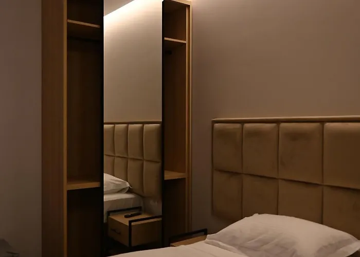 Hotel Restaurant Savoja Pogradec